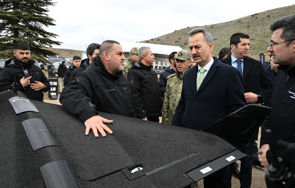 SAVUNMA SANAYİİ BAŞKANI PROF. DR. HALUK GÖRGÜN, SKY DAGGER GÖSTERİM FAALİYETİNİ YERİNDE İNCELEDİ