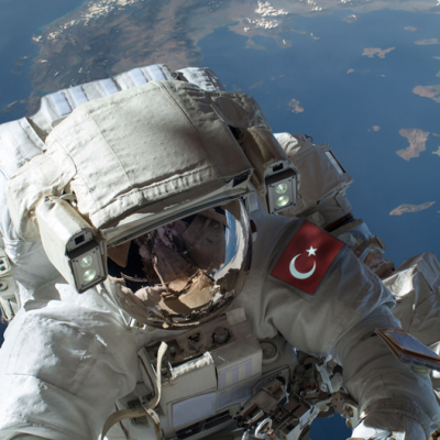 NASA’DAN TÜRKIYE’YE MERHABA:  Millî Uzay Hedeflerinden Küresel  İttifaklara Doğru Türkiye’nin Yeni Uzay  Stratejisi Ve Artemis Anlaşmaları