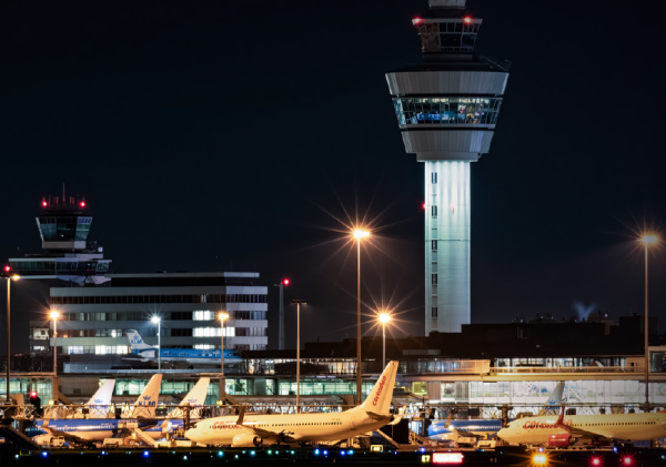 Gökyüzündeki Amerikan Ruleti: FAA’in Operasyonel Gevşekliği ve Artan Kaza Riskleri